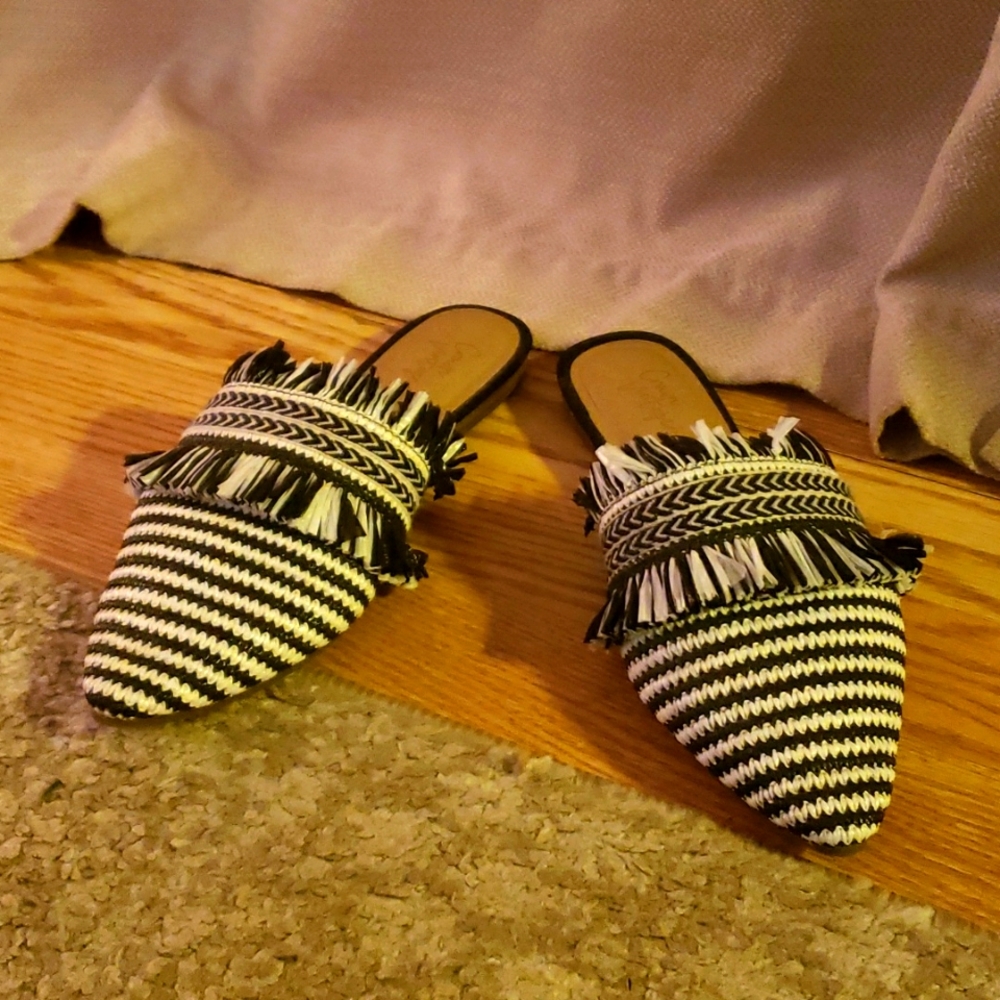 Crown Vintage Mules